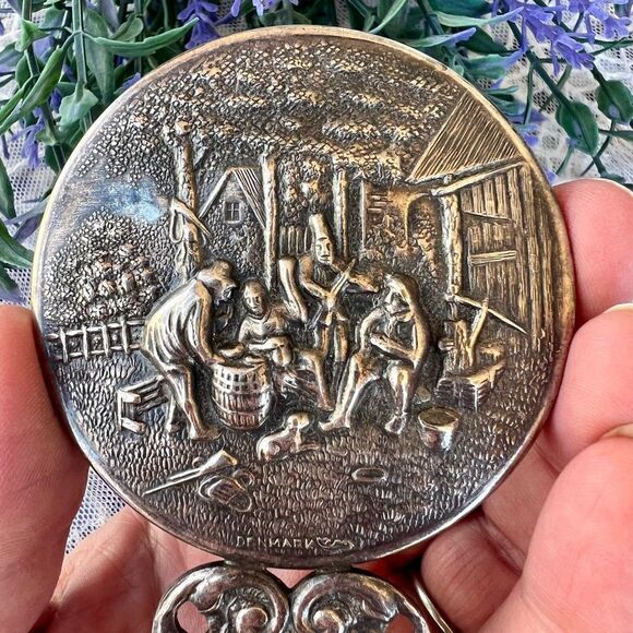 Vintage Hans Jensen Denmark Silver-plate Pocket/Purse Mirror Country Music Scene - Picture 4 of 9